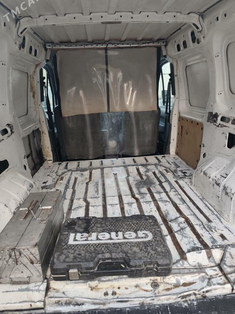 Ford Transit Connect 2010 - 76 000 TMT - Parahat 6 - img 4