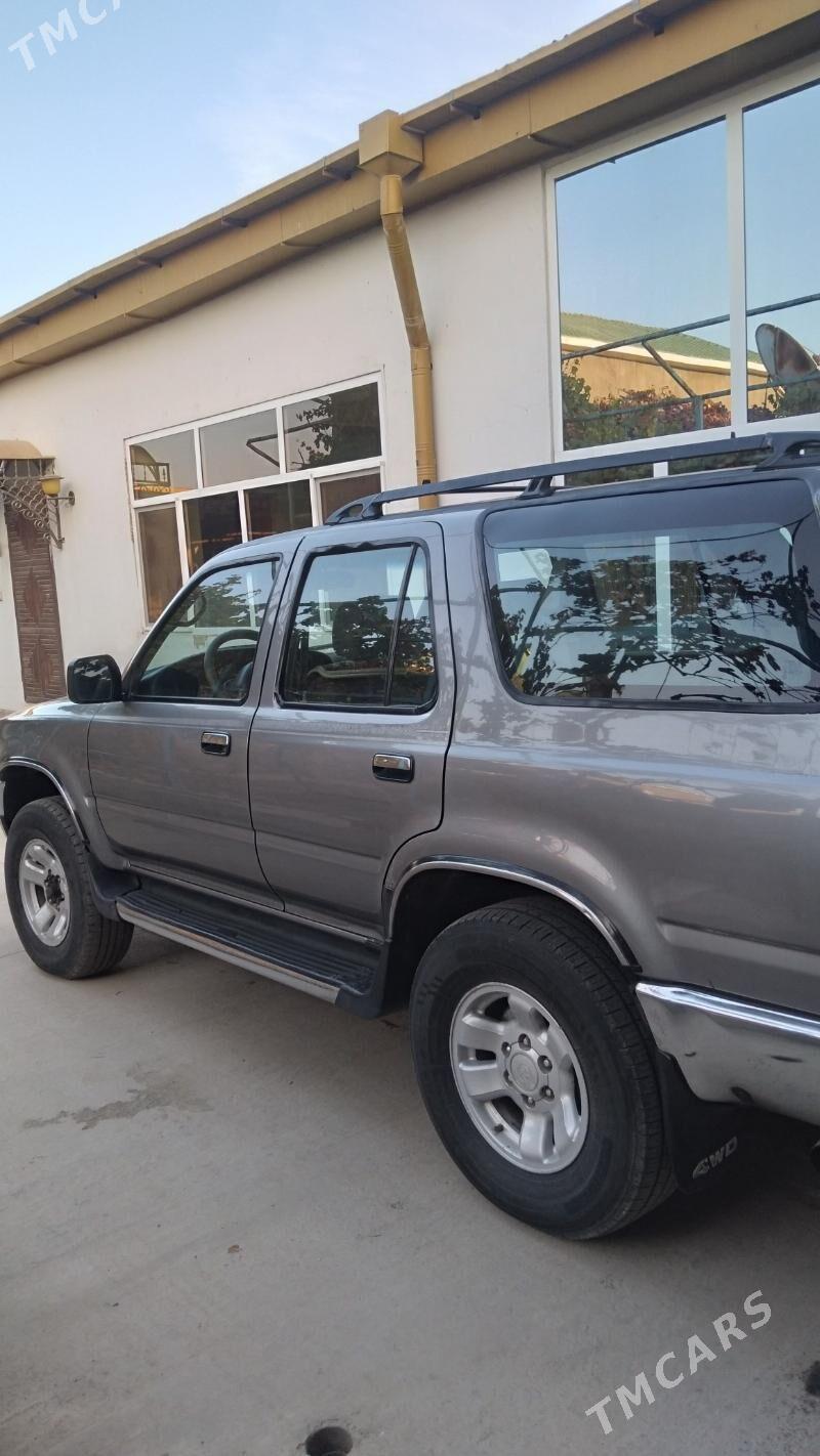 Toyota 4Runner 1995 - 80 000 TMT - Türkmenabat - img 5