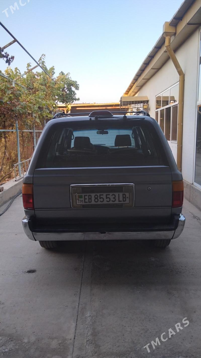 Toyota 4Runner 1995 - 80 000 TMT - Türkmenabat - img 4