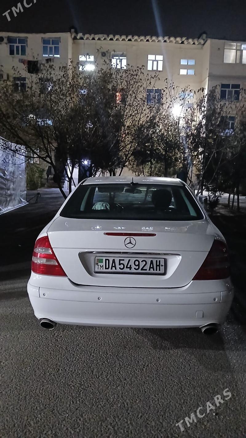 Mercedes-Benz E280 2006 - 120 000 TMT - Теджен - img 1
