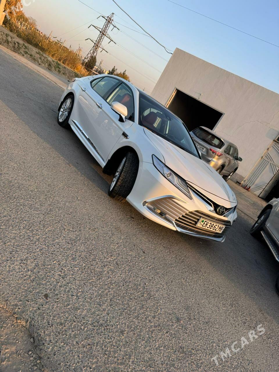 Toyota Camry 2019 - 340 000 TMT - Baýramaly - img 2
