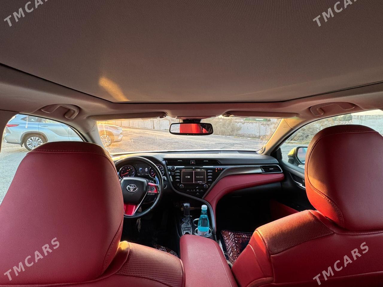 Toyota Camry 2019 - 340 000 TMT - Baýramaly - img 6