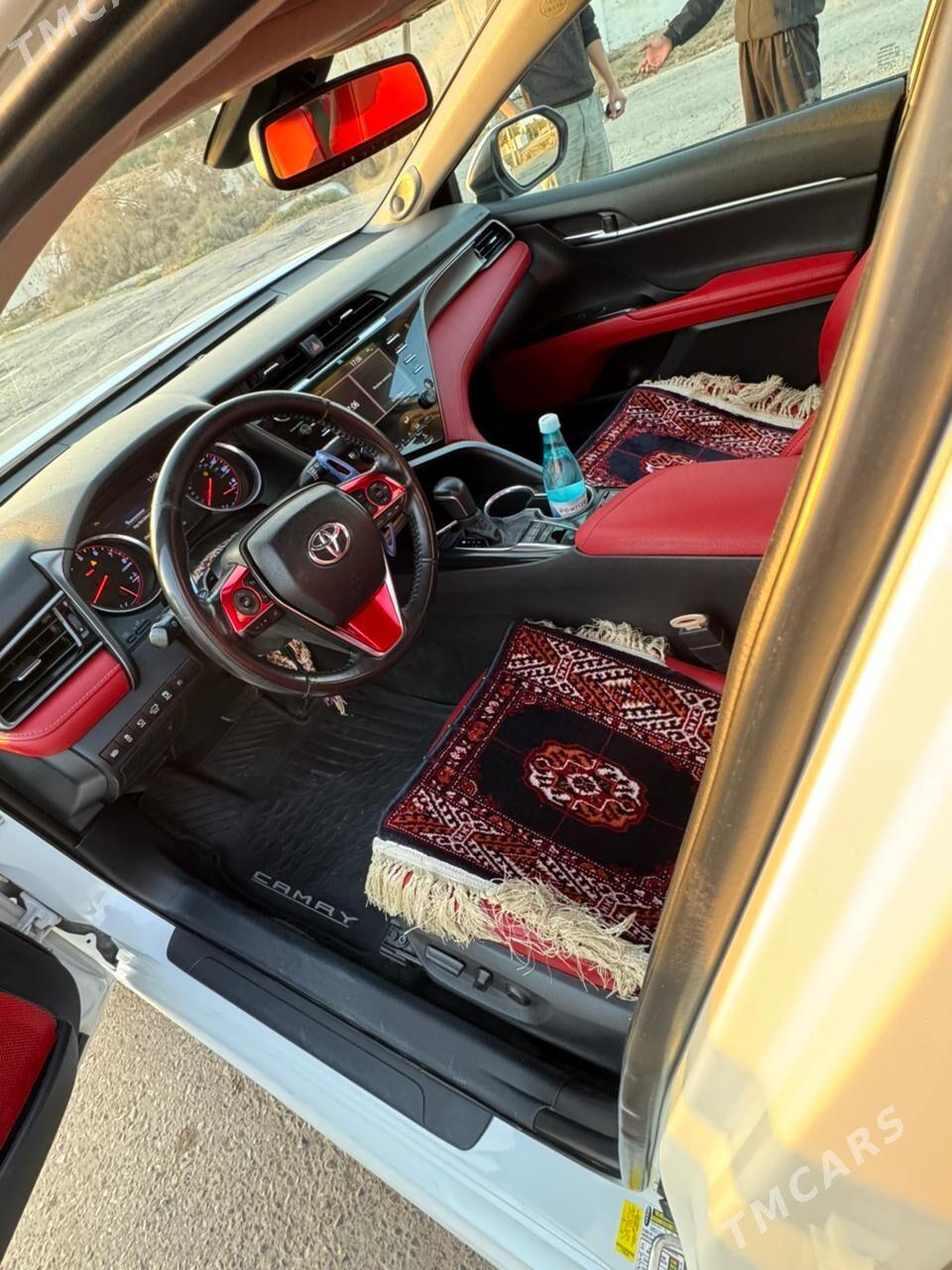 Toyota Camry 2019 - 340 000 TMT - Baýramaly - img 5