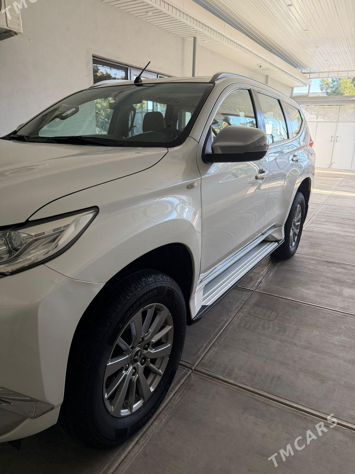 Mitsubishi Montero Sport 2019 - 384 000 TMT - Aşgabat - img 6