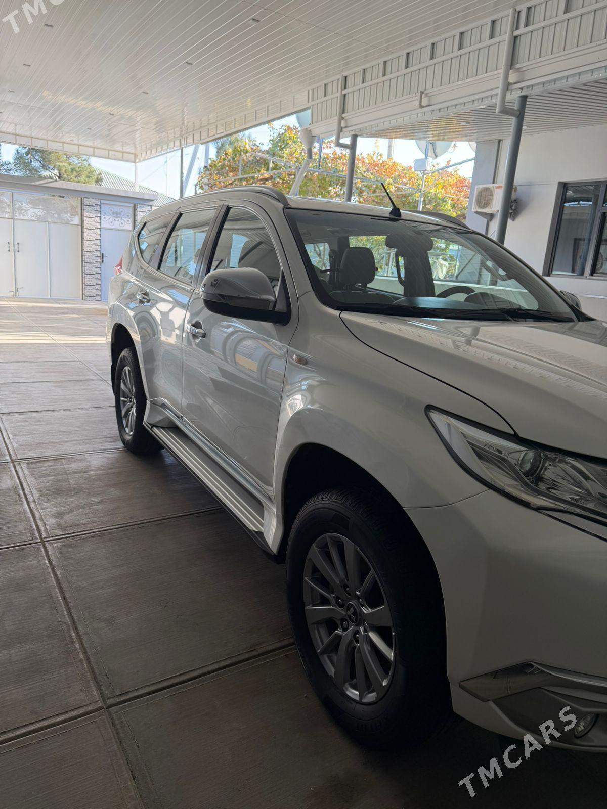 Mitsubishi Montero Sport 2019 - 384 000 TMT - Aşgabat - img 7