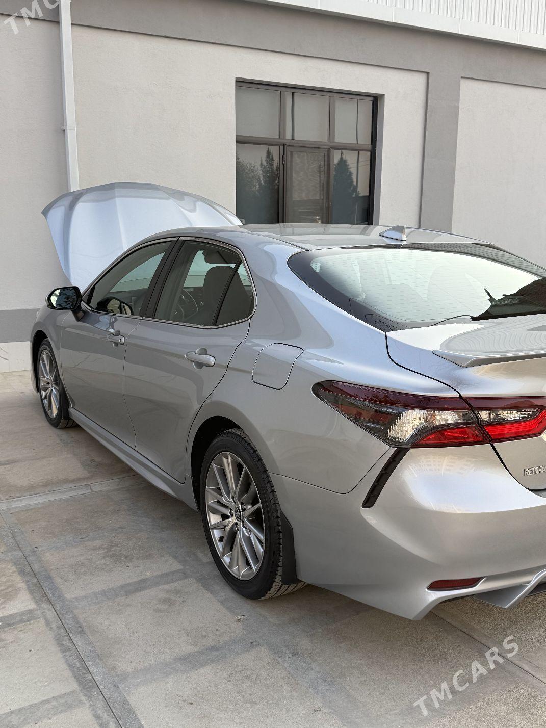 Toyota Camry 2022 - 345 000 TMT - Туркменабат - img 4