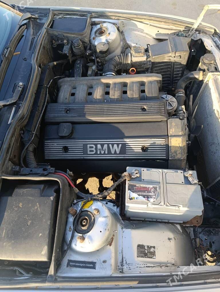 BMW 525 1991 - 42 000 TMT - Мары - img 4