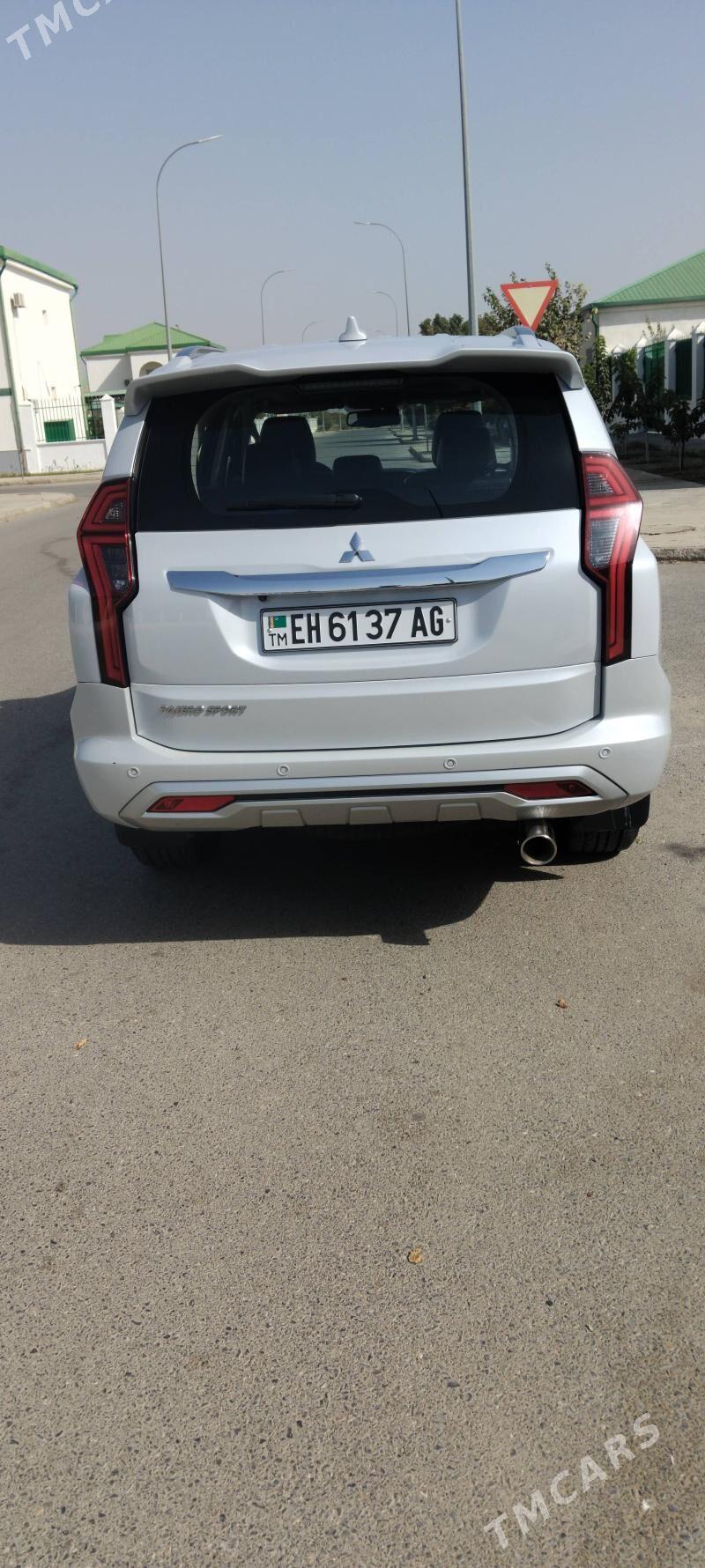 Mitsubishi Pajero 2020 - 443 000 TMT - Büzmeýin - img 2