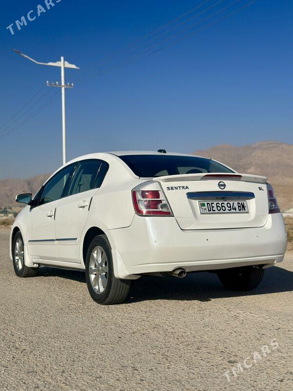 Nissan Sentra 2011 - 100 000 TMT - Balkanabat - img 4