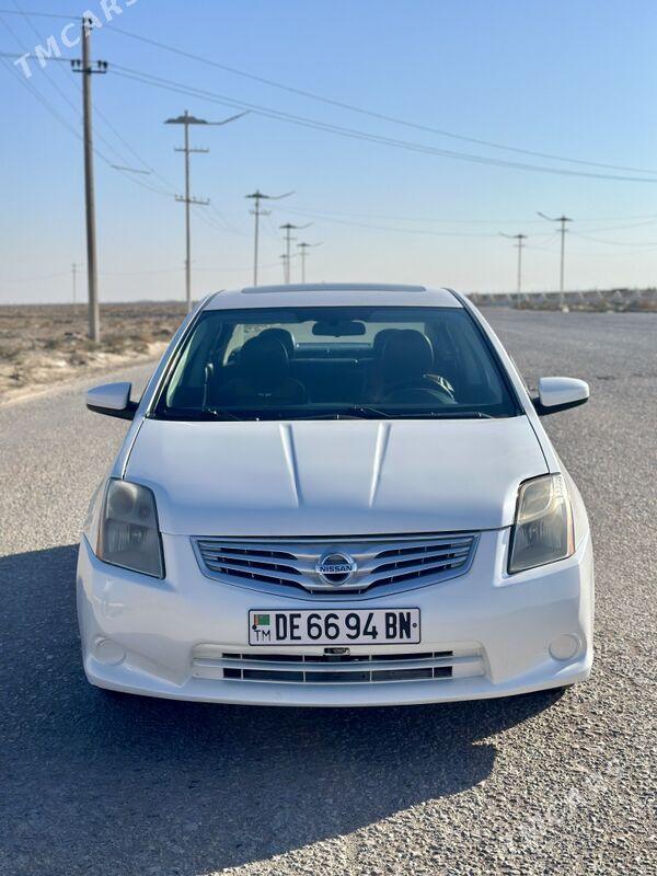Nissan Sentra 2011 - 100 000 TMT - Balkanabat - img 1