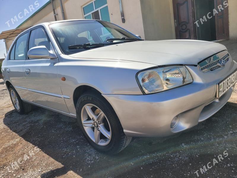 Hyundai Accent 2001 - 60 000 TMT - Гарадамак Шор - img 2
