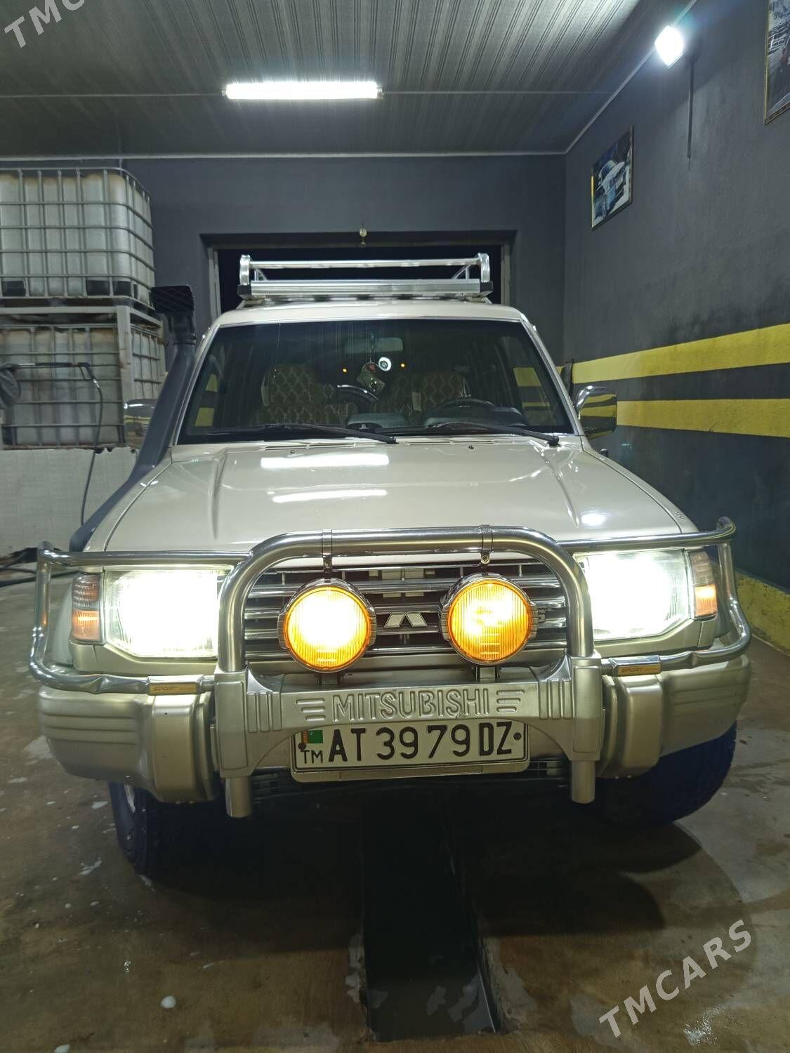 Mitsubishi Pajero 1992 - 80 000 TMT - Daşoguz - img 1
