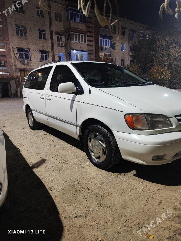 Toyota Sienna 2002 - 170 000 TMT - Туркменабат - img 4