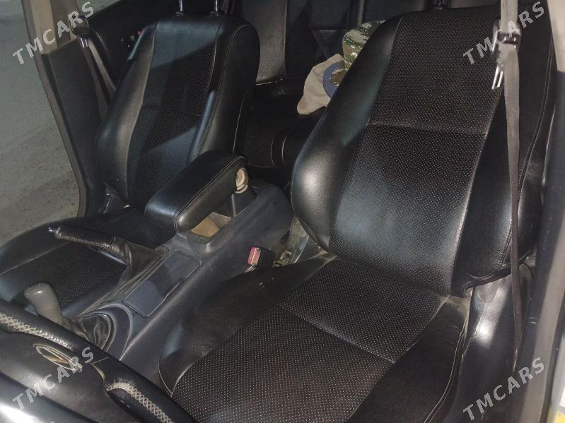 Lexus IS 300 2004 - 130 000 TMT - Дашогуз - img 5