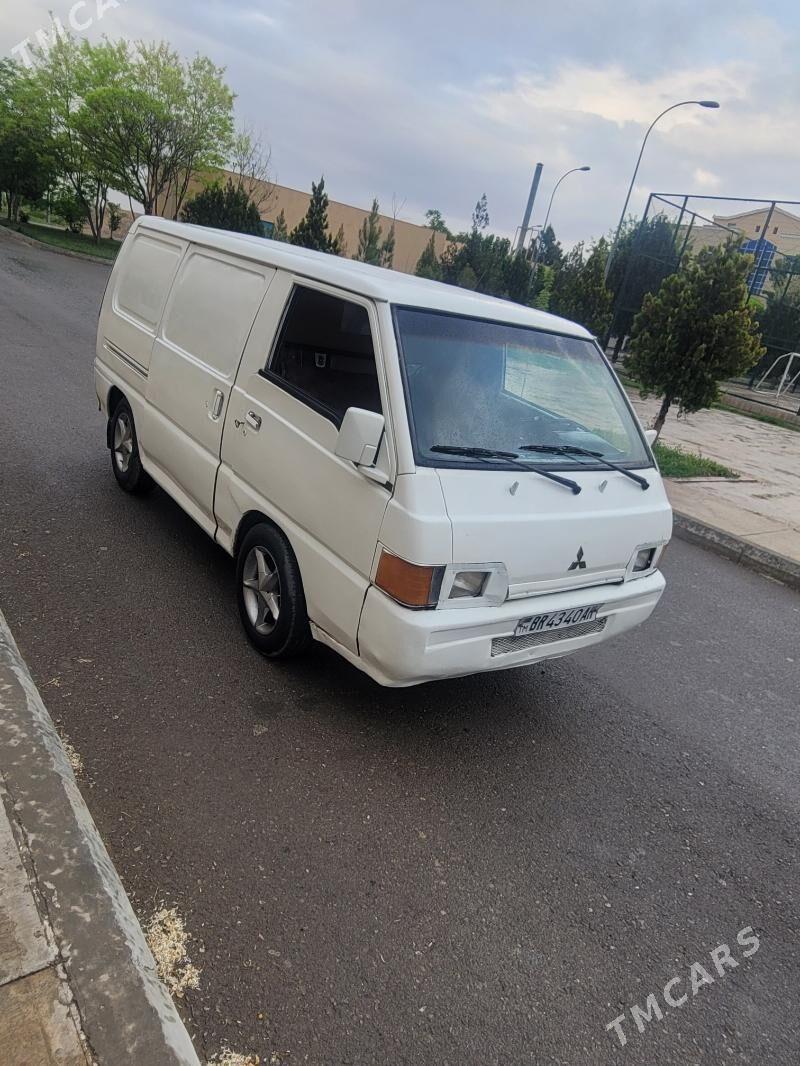Toyota Hiace 1992 - 45 000 TMT - Гарадамак Шор - img 3