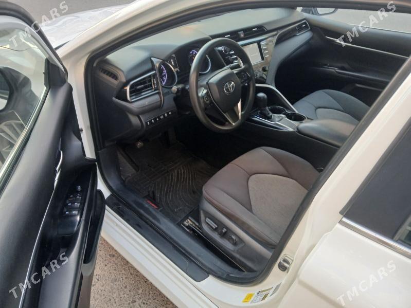 Toyota Camry 2019 - 248 000 TMT - Мары - img 5