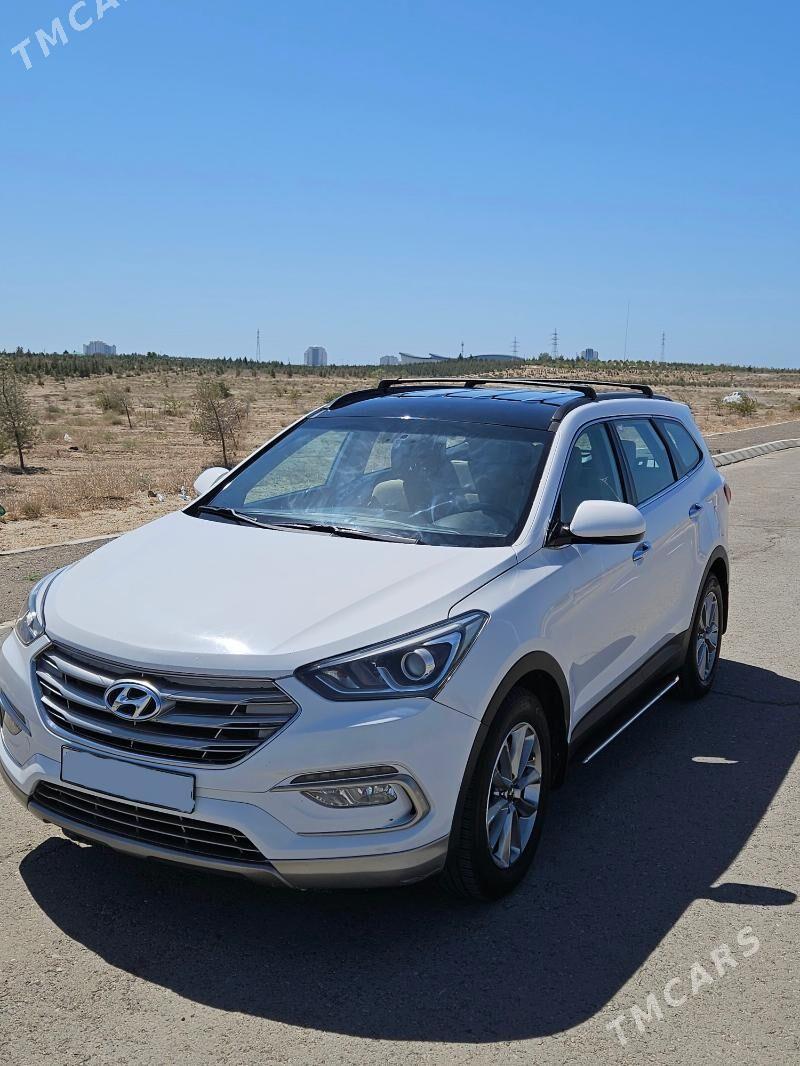 Hyundai Santa Fe 2018 - 310 000 TMT - Türkmenbaşy - img 3