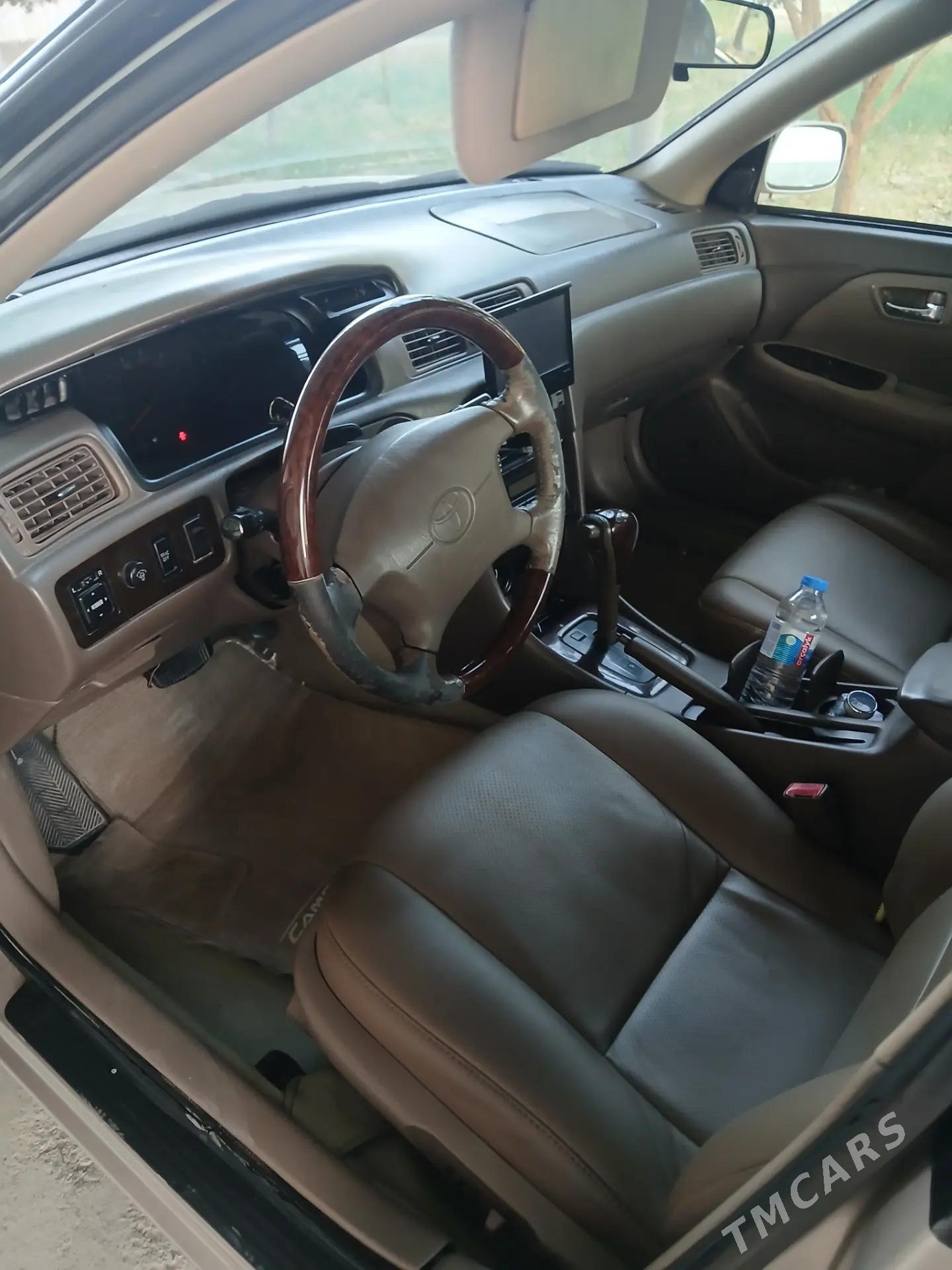 Toyota Camry 2000 - 175 000 TMT - Bäherden - img 2