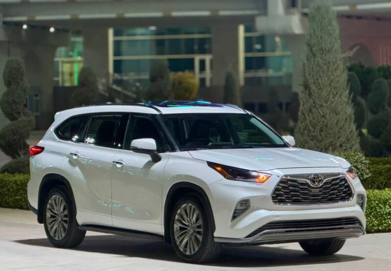 Toyota Highlander 2021 - 520 000 TMT - Ашхабад - img 3