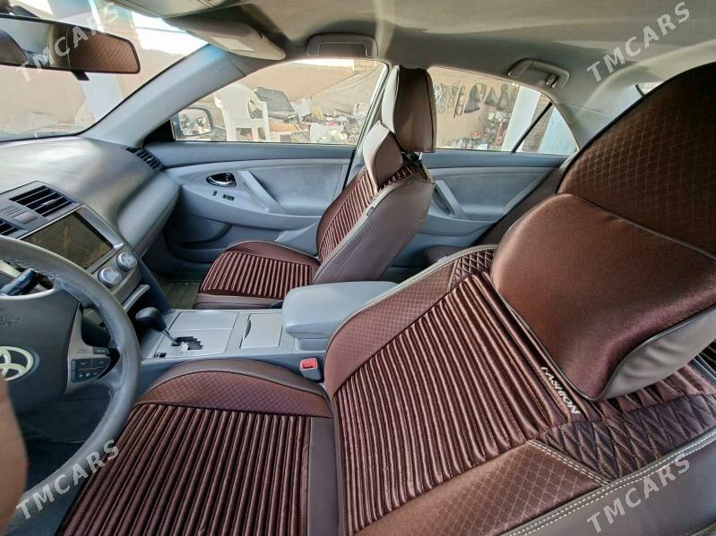 Toyota Camry 2010 - 215 000 TMT - Дарганата - img 4