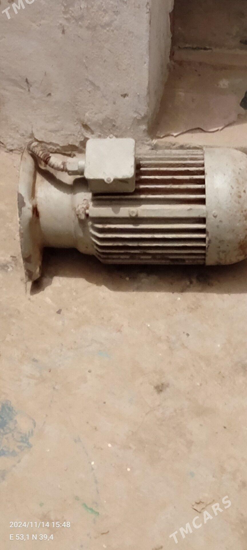 Электродвигатель.El.Dwigatel - Hazar - img 4