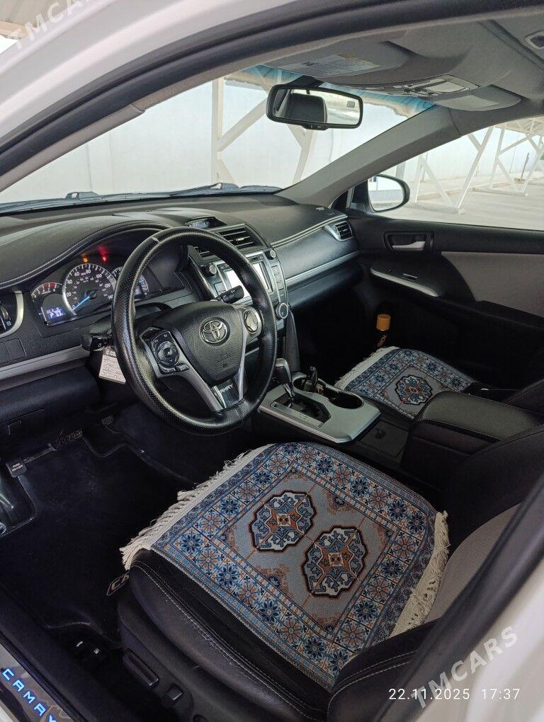 Toyota Camry 2012 - 275 000 TMT - Анев - img 6