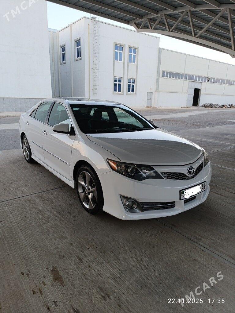 Toyota Camry 2012 - 275 000 TMT - Анев - img 9
