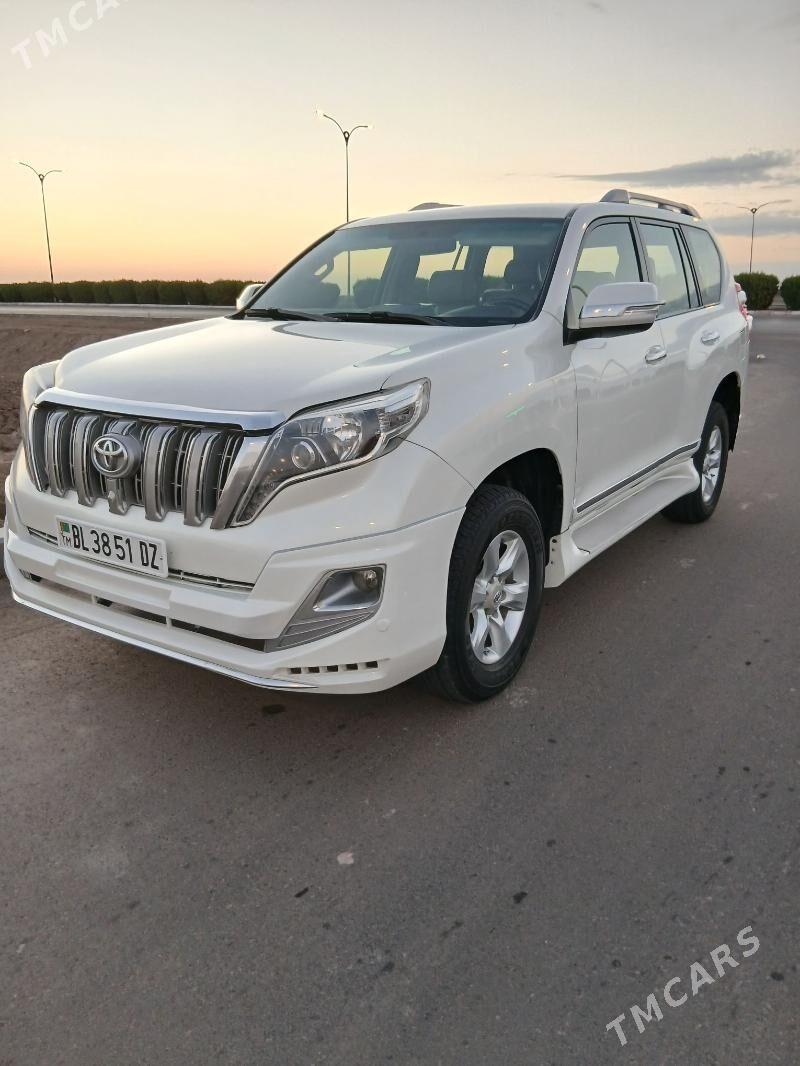 Toyota Land Cruiser Prado 2012 - 620 000 TMT - Gubadag - img 1
