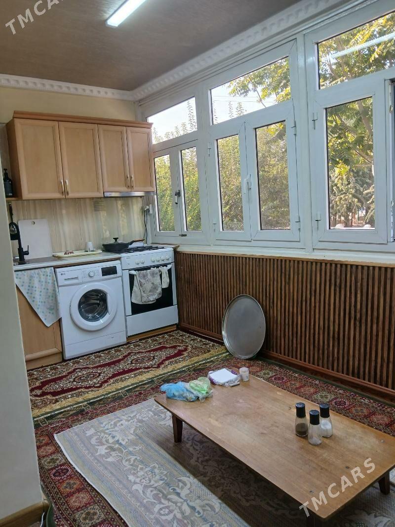 Satlyk jaý 3 kom ipoteka - 2 мкр - img 1