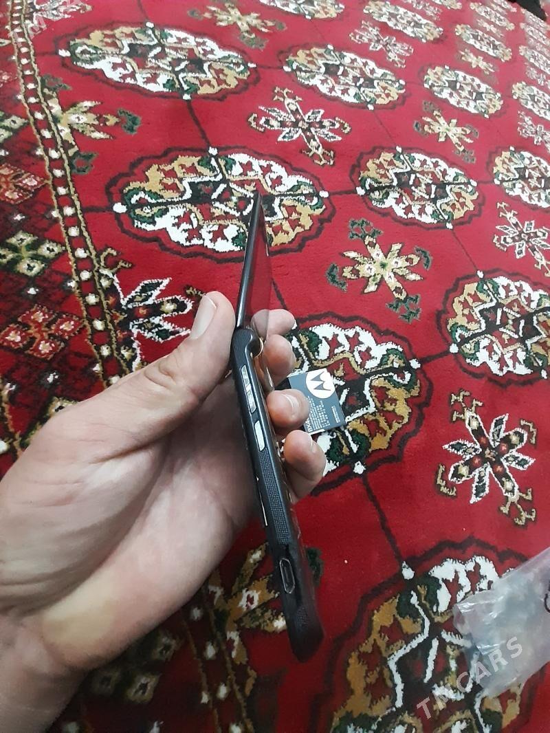 Motorola V8 - Aşgabat - img 5