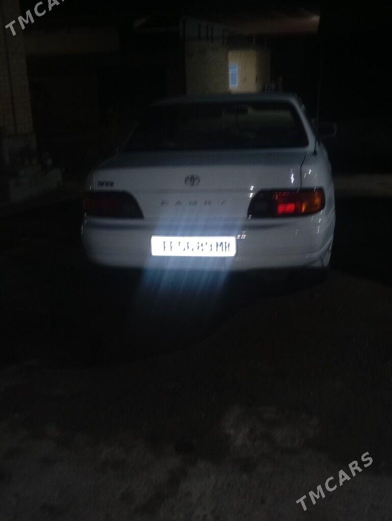 Toyota Camry 1994 - 90 000 TMT - Мары - img 8