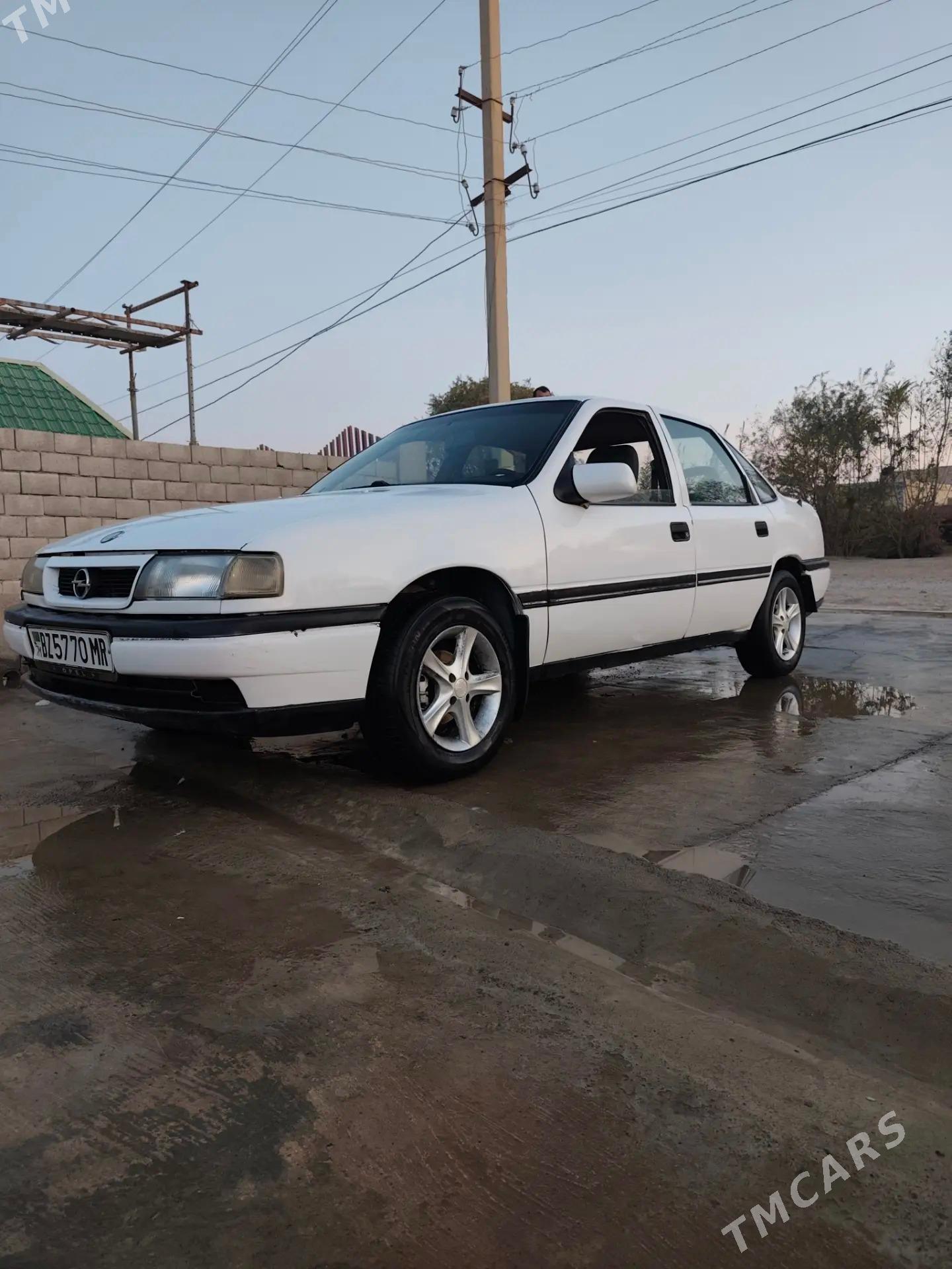 Opel Vectra 1989 - 40 000 TMT - Ýolöten - img 2