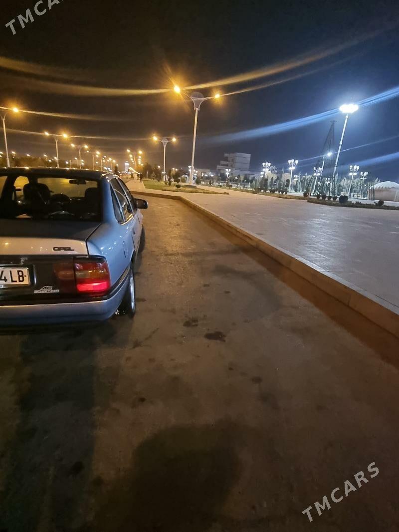 Opel Vectra 1991 - 40 000 TMT - Туркменабат - img 4