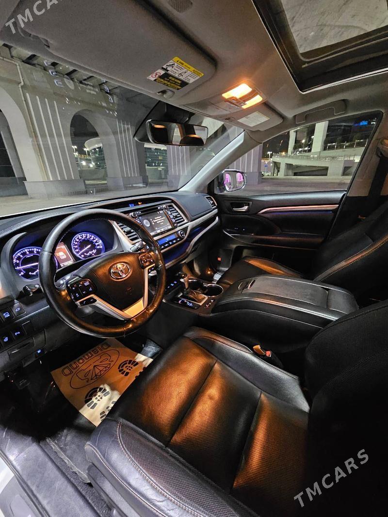 Toyota Highlander 2018 - 530 000 TMT - Ашхабад - img 9