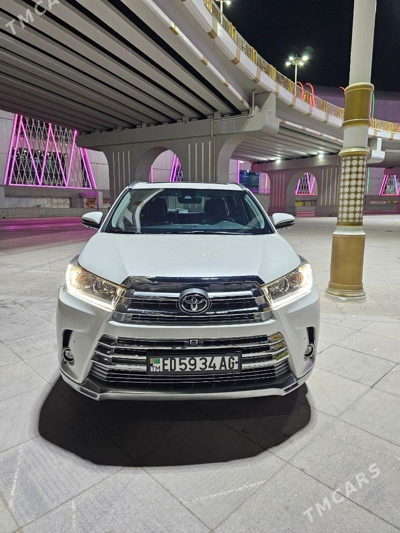 Toyota Highlander 2018 - 530 000 TMT - Ашхабад - img 3