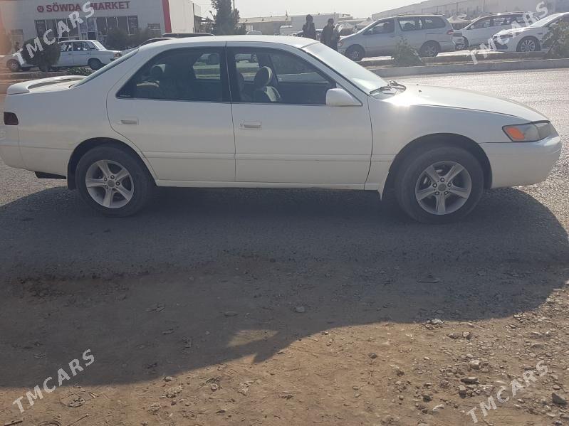 Toyota Camry 1998 - 135 000 TMT - Теджен - img 2