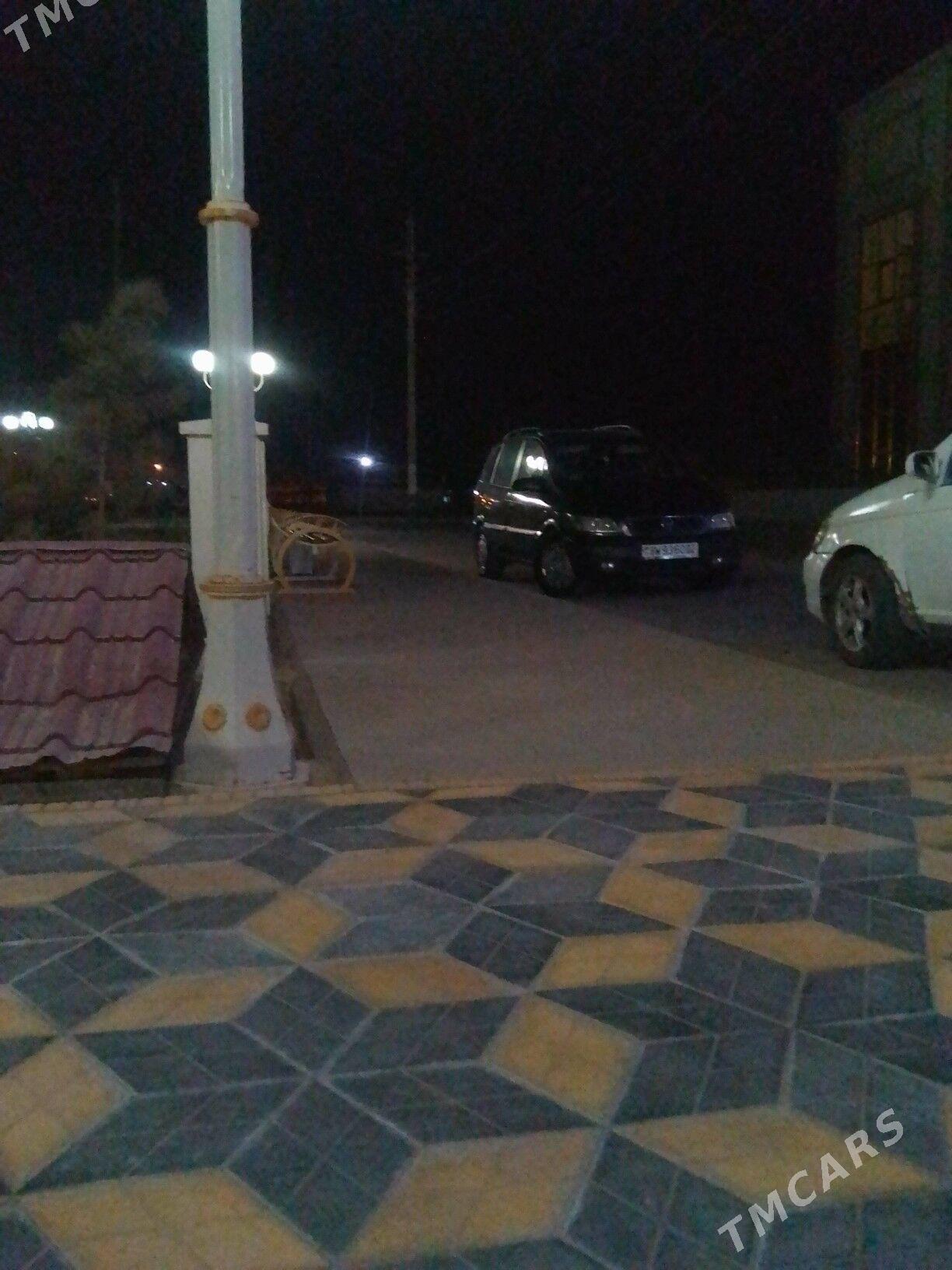 Opel Zafira 1999 - 95 500 TMT - Дашогуз - img 10