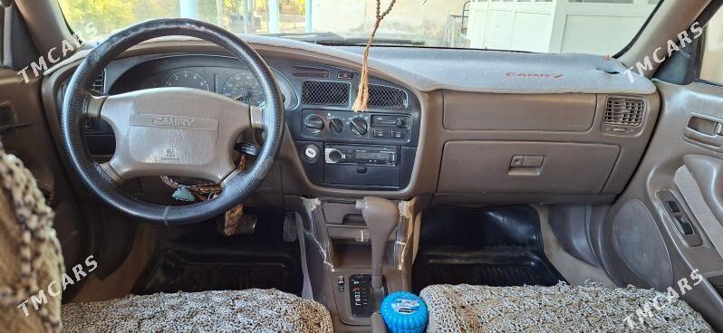 Toyota Camry 1994 - 83 000 TMT - Ёлётен - img 5