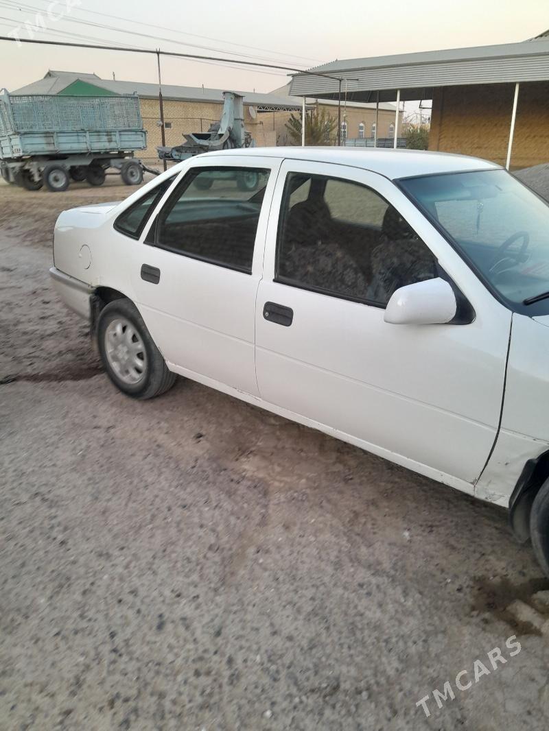 Opel Vectra 1992 - 29 999 TMT - Murgap - img 5