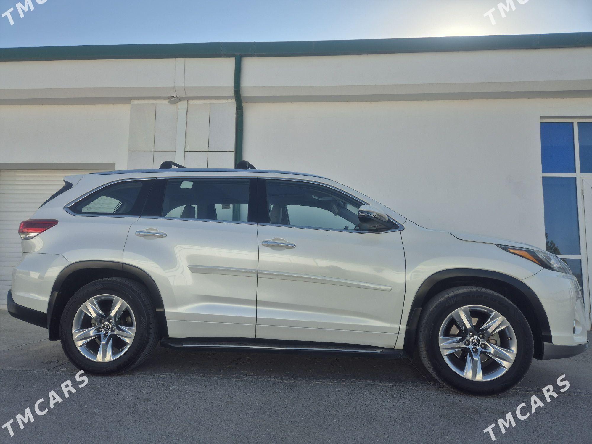 Toyota Highlander 2019 - 420 000 TMT - Aşgabat - img 3