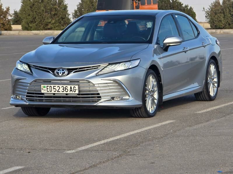 Toyota Camry 2018 - 335 000 TMT - Aşgabat - img 2