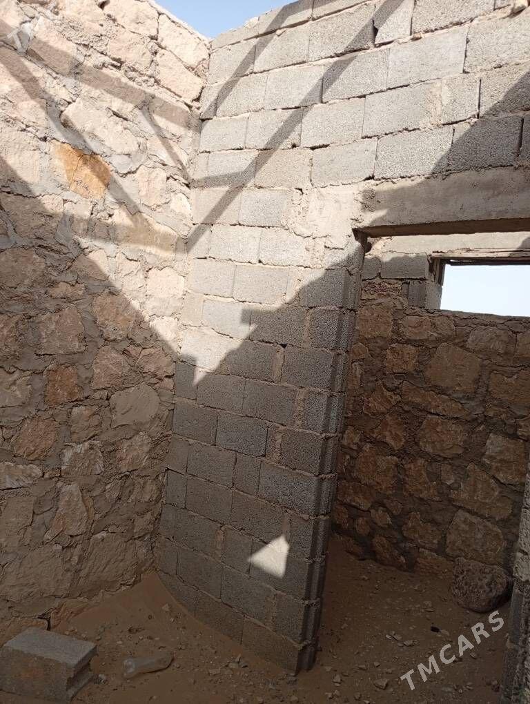 satlyk jay jebelde - Джебел - img 3