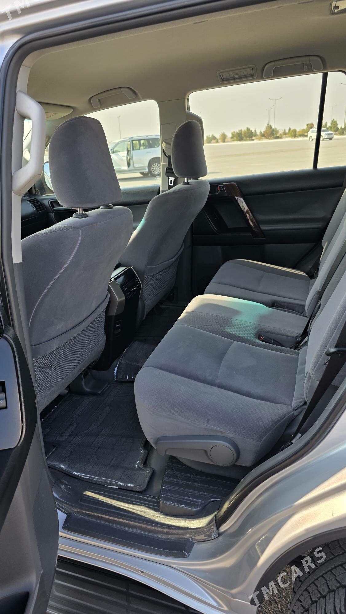 Toyota Land Cruiser Prado 2013 - 520 000 TMT - Фарап - img 6