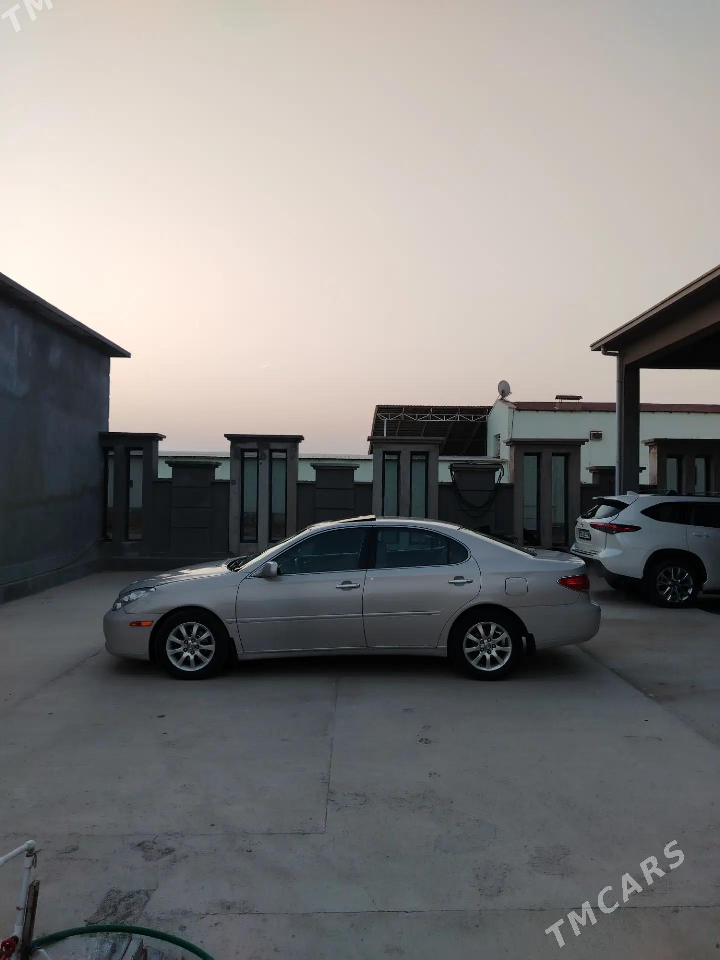 Lexus ES 300 2002 - 185 000 TMT - Aşgabat - img 4