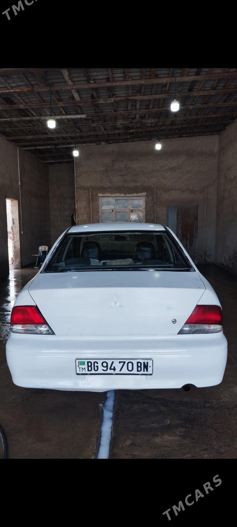 Mitsubishi Lanser 2001 - 45 000 TMT - Balkanabat - img 3