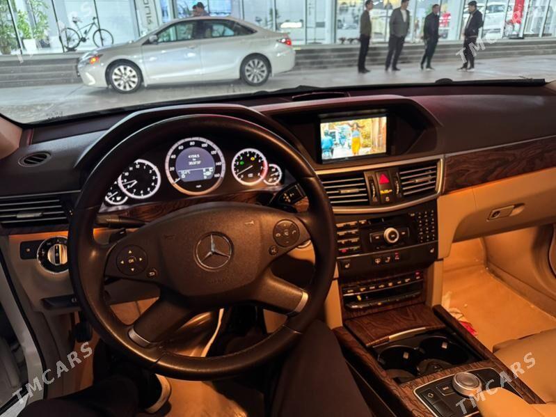 Mercedes-Benz E300 2010 - 270 000 TMT - Ашхабад - img 4