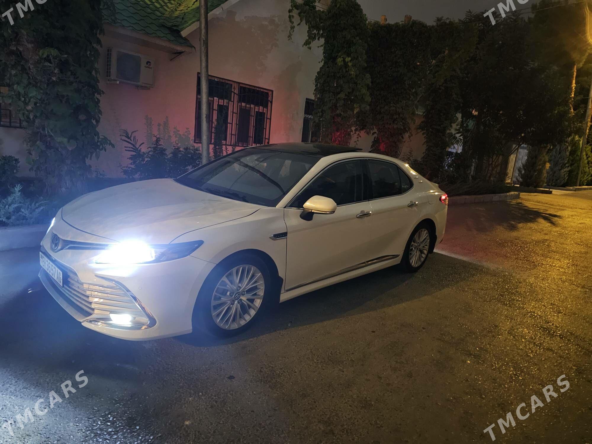 Toyota Camry 2018 - 340 000 TMT - Aşgabat - img 5