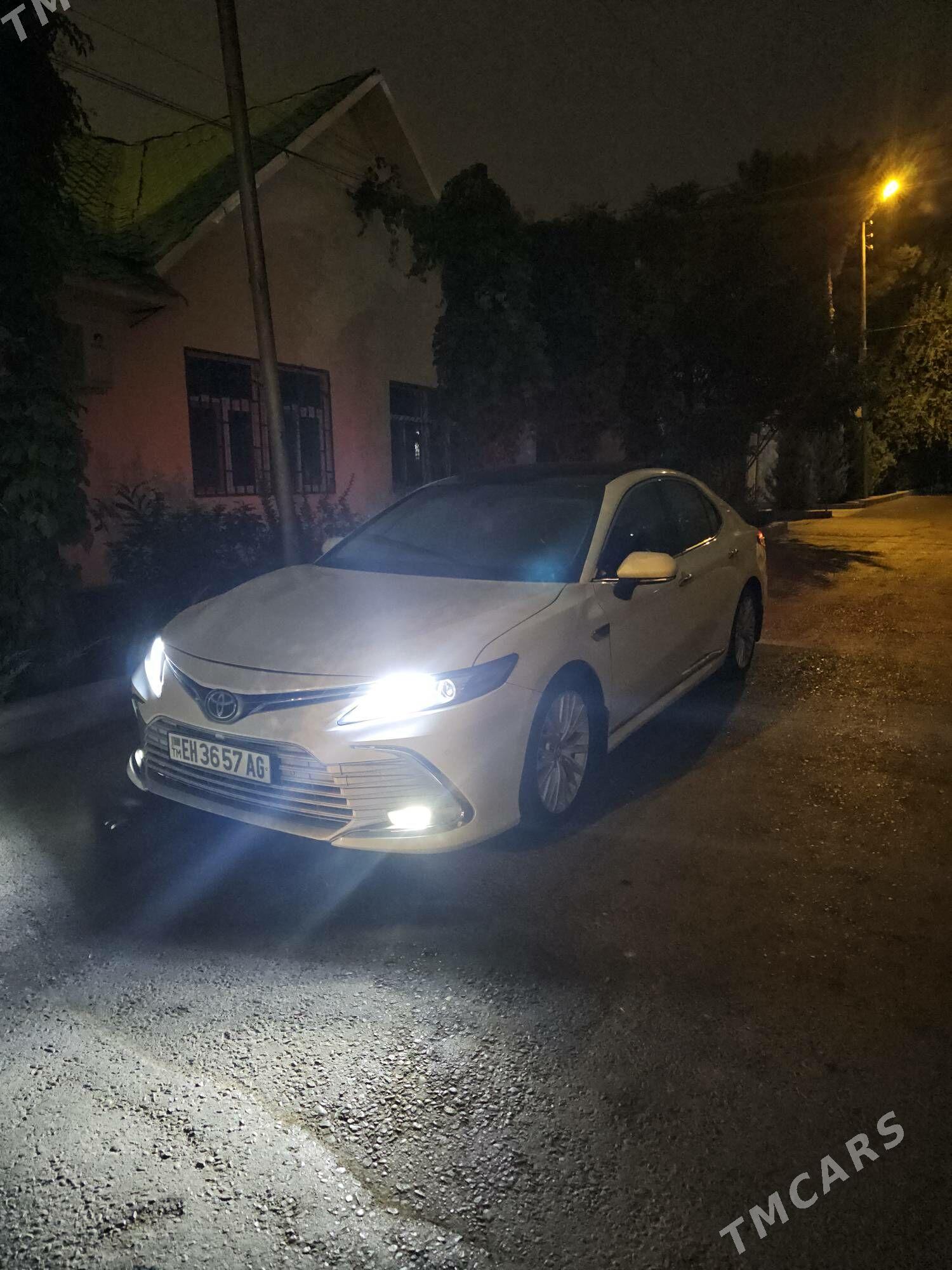 Toyota Camry 2018 - 340 000 TMT - Aşgabat - img 3