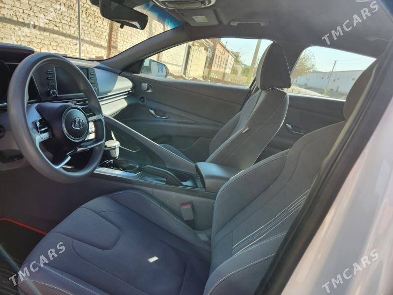 Hyundai Elantra 2021 - 209 000 TMT - Мары - img 5