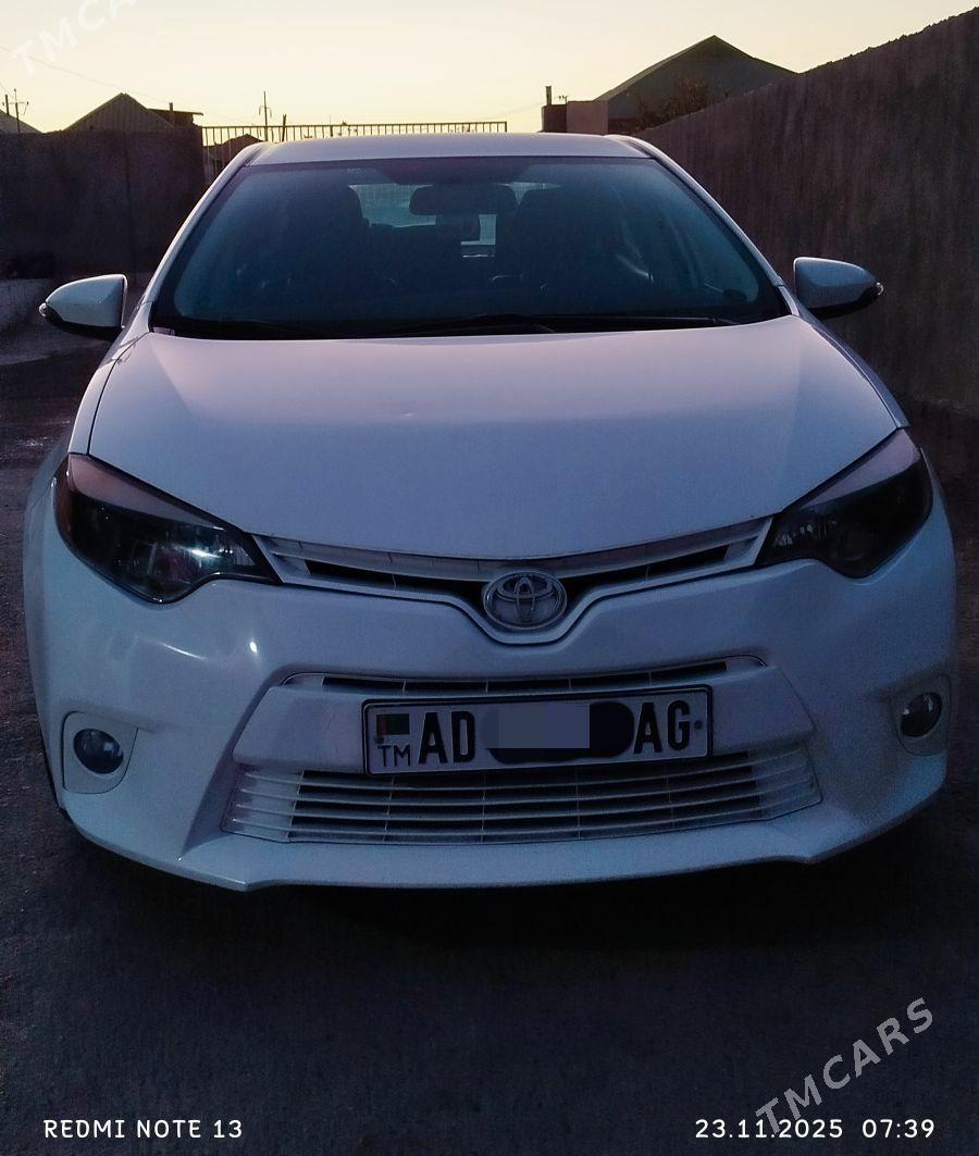 Toyota Corolla 2015 - 198 000 TMT - Бузмеин - img 4